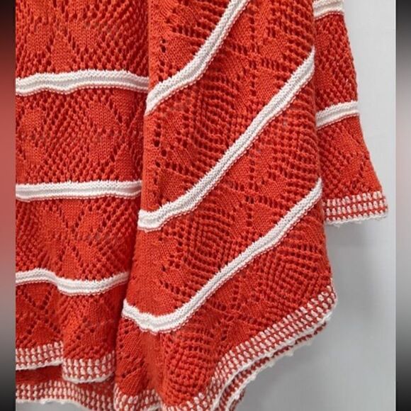 Free People La Bonita knit poncho - Picture 6 of 9